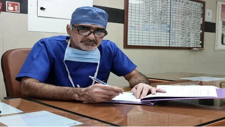 دکتر محمد علی فخاریان