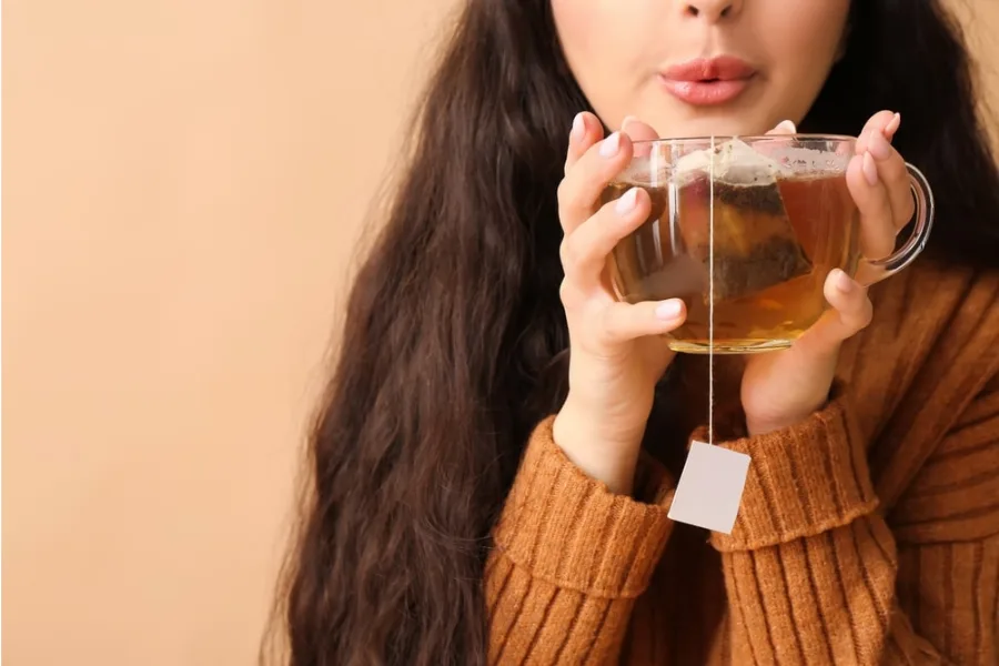 چه زمانی بعد از جراحی اسلیو یا بای پس معده می‌توان چای مصرف کرد؟